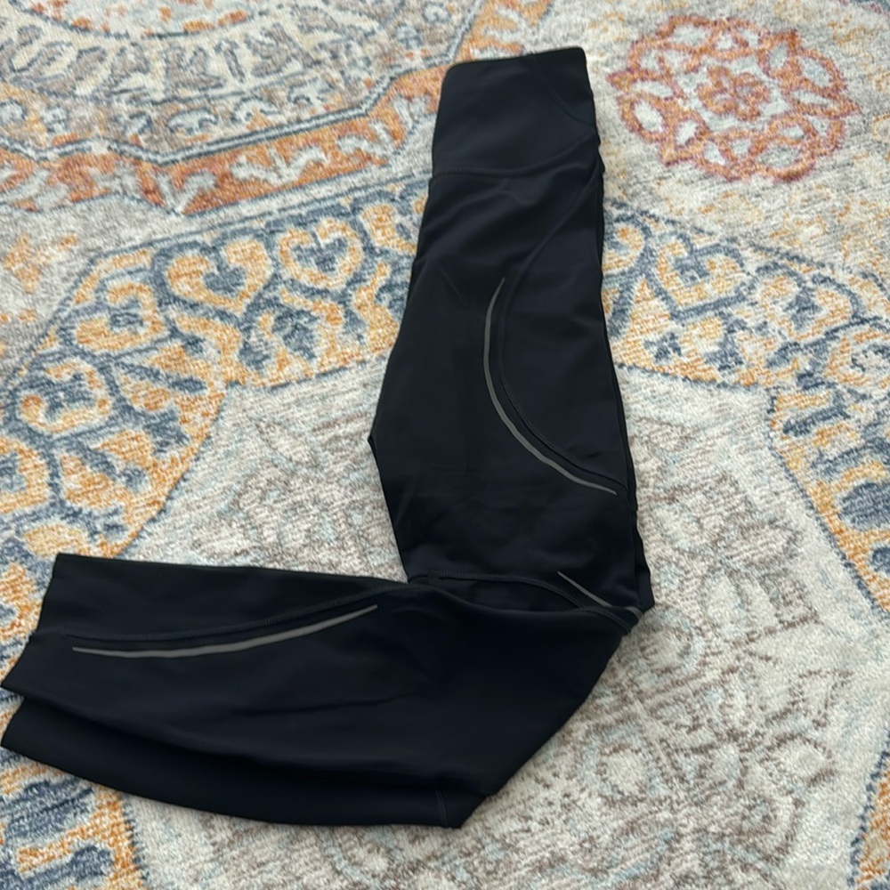 Lululuemon Sz 0 leggings EUC
